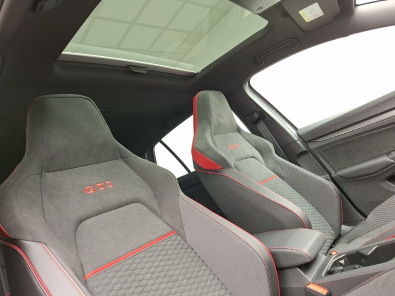 Used Volkswagen Golf 2025 for sale - 76103453: Photo 14
