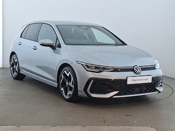 Used Volkswagen Golf 2025 for sale - 79302969: Photo