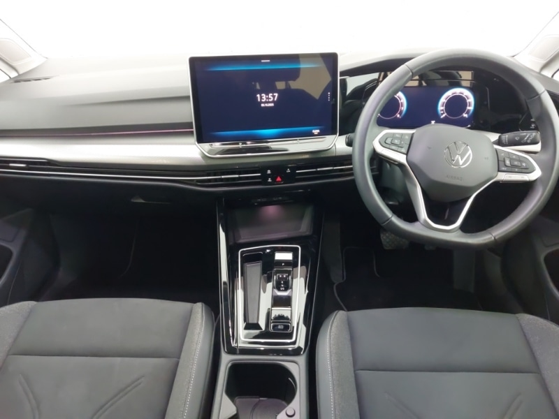 Used Volkswagen Golf 2024 for sale - 76354553: Photo 2