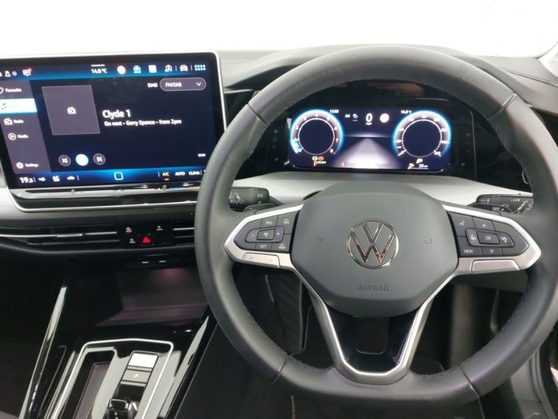 Used Volkswagen Golf 2024 for sale - 76354553: Photo 7