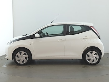 Used Toyota AYGO 2018 for sale - 77154959: Photo