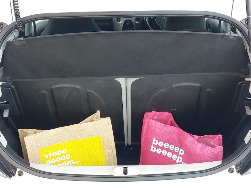 Used Toyota AYGO 2018 for sale - 77154959: Photo 8