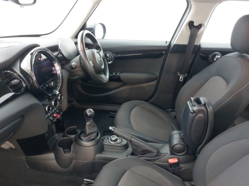 Used MINI Hatch 2021 for sale - 76963819: Photo 5