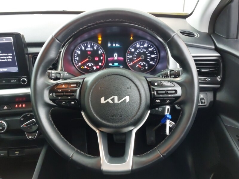 Used Kia Stonic 2023 for sale - 77999818: Photo 13