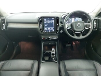 Used Volvo XC40 2021 for sale - 76493513: Photo