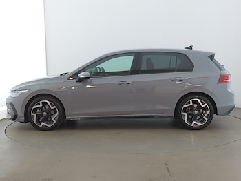 Used Volkswagen Golf 2024 for sale - 76225906: Photo 4