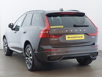 Used Volvo XC60 2023 for sale - 77273161: Photo