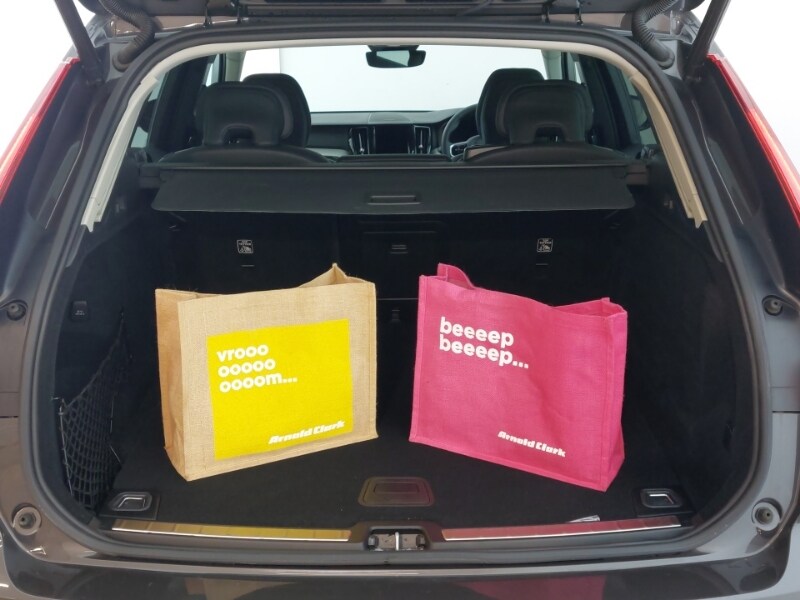 Used Volvo XC60 2023 for sale - 77273161: Photo 8