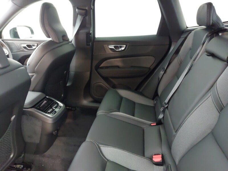 Used Volvo XC60 2025 for sale - 77475875: Photo 6