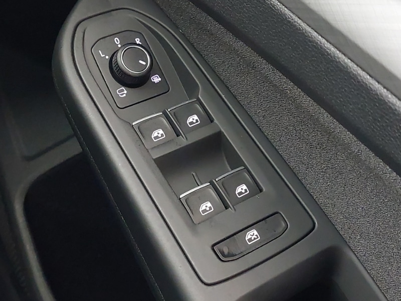 Used Volkswagen Golf 2025 for sale - 76970565: Photo 19