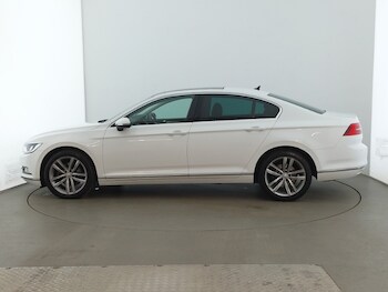 Used Volkswagen Passat 2019 for sale - 78494166: Photo