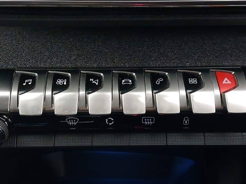 Used Peugeot 5008 2021 for sale - 77767308: Photo 17