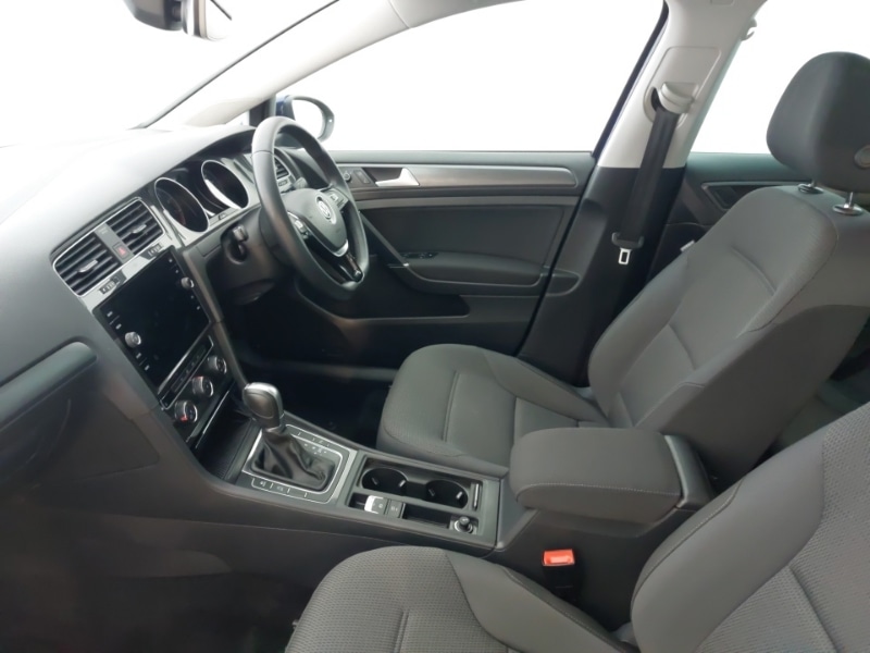 Used Volkswagen Golf 2019 for sale - 76579509: Photo 5