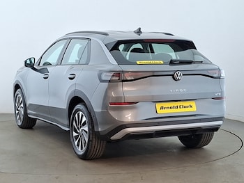 Used Volkswagen T-Roc 2026 for sale - 79273998: Photo