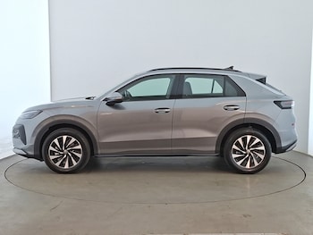 Used Volkswagen T-Roc 2026 for sale - 79273998: Photo