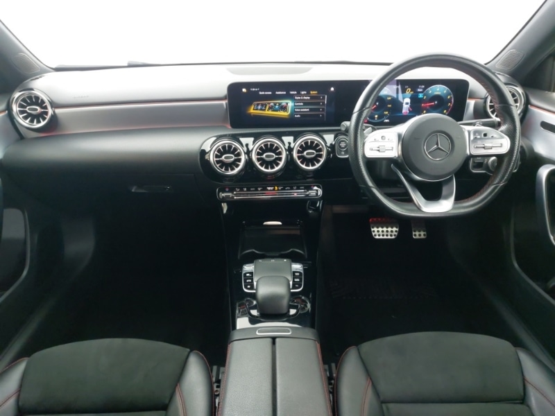 Used Mercedes-Benz A-Class 2018 for sale - 77987620: Photo 2