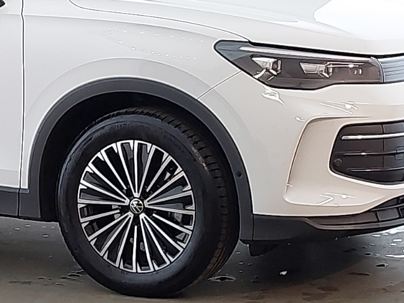 Used Volkswagen Tiguan 2025 for sale - 76078419: Photo 9
