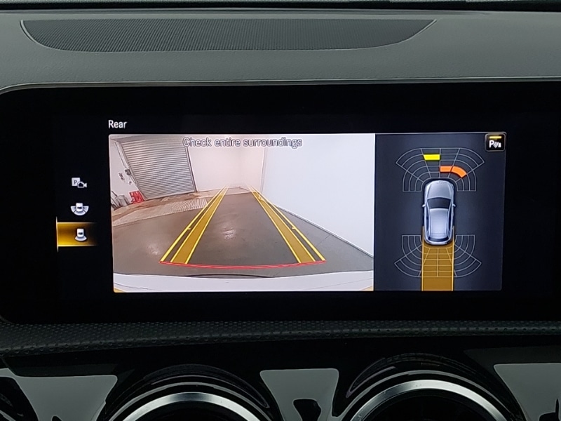 Used Mercedes-Benz A-Class 2018 for sale - 76668793: Photo 11