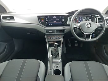 Used Volkswagen Polo 2019 for sale - 79095304: Photo