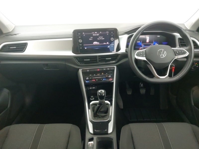 Used Volkswagen T-Roc 2023 for sale - 76188152: Photo 2