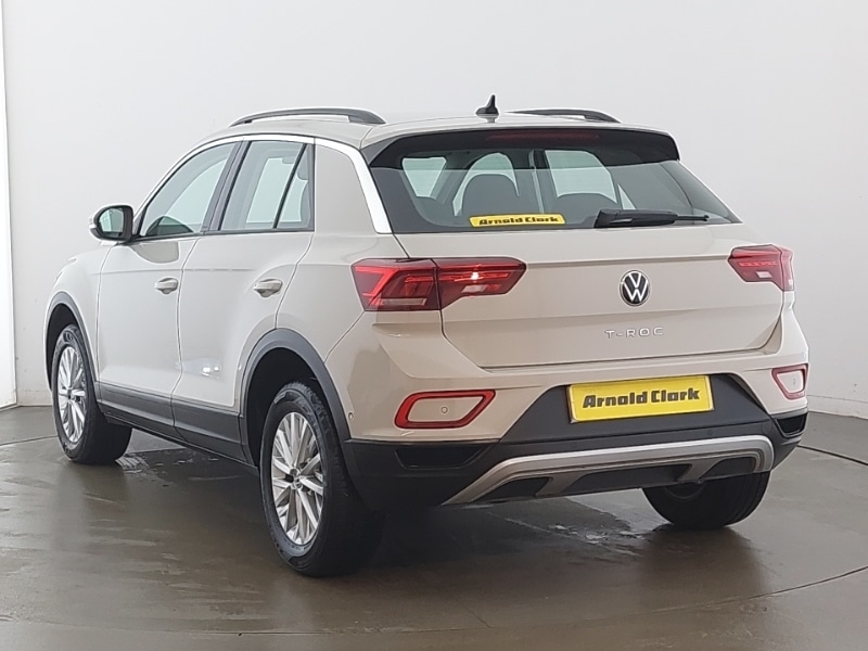 Used Volkswagen T-Roc 2023 for sale - 76188152: Photo 3