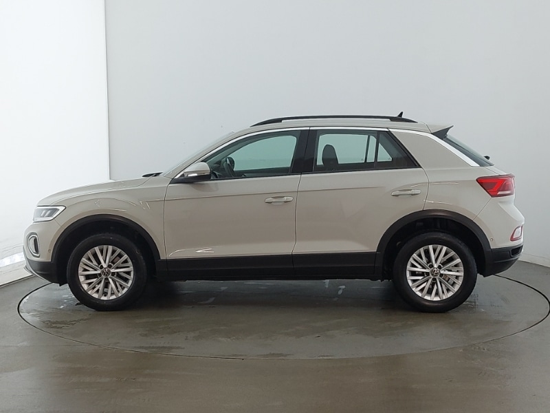 Used Volkswagen T-Roc 2023 for sale - 76188152: Photo 4