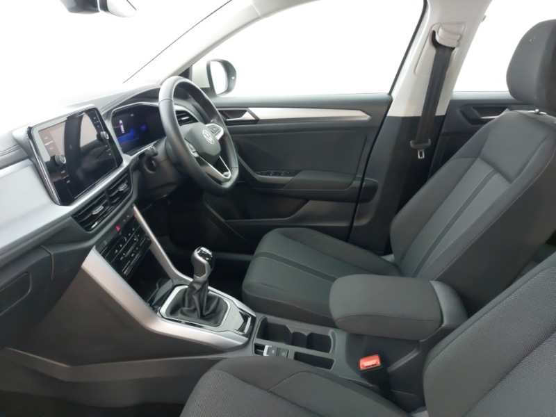 Used Volkswagen T-Roc 2023 for sale - 76188152: Photo 5