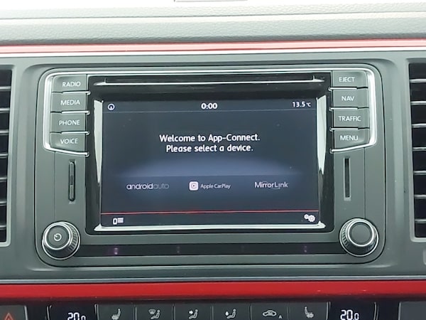 Used Volkswagen Caravelle 2016 for sale - 76271881: Photo 17