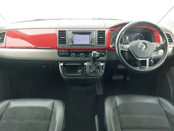 Used Volkswagen Caravelle 2016 for sale - 76271881: Photo 2