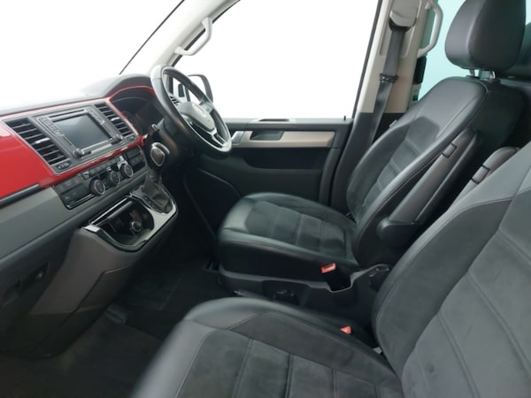 Used Volkswagen Caravelle 2016 for sale - 76271881: Photo 5