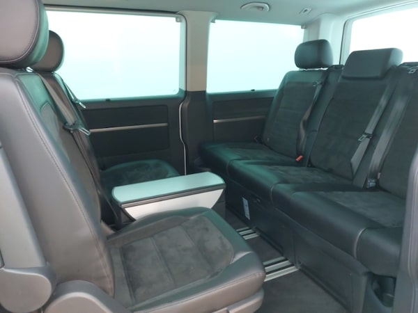 Used Volkswagen Caravelle 2016 for sale - 76271881: Photo 6