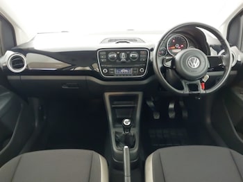 Used Volkswagen up! 2014 for sale - 76252005: Photo 2