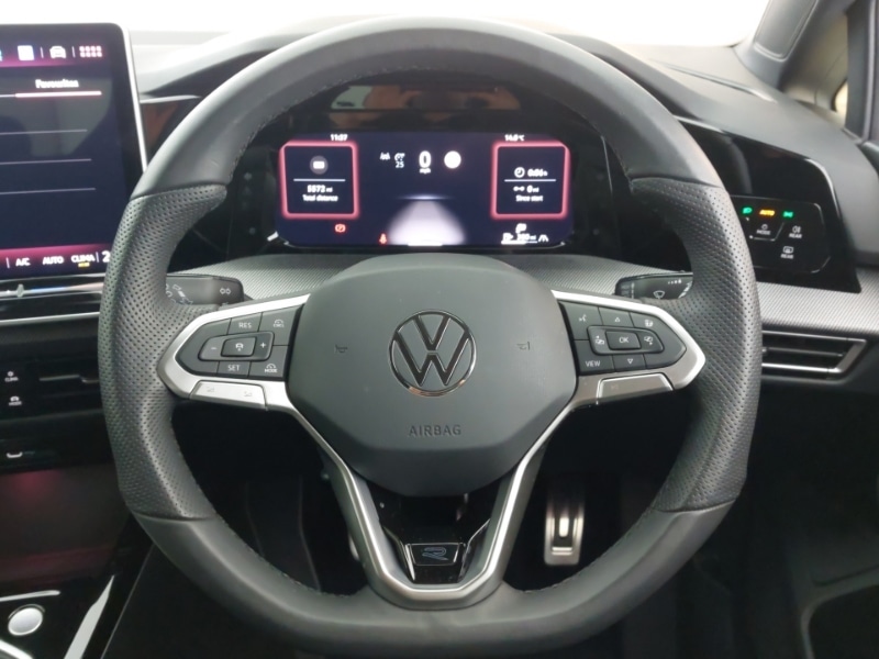 Used Volkswagen Golf 2024 for sale - 76602449: Photo 13