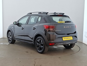 Used Dacia Sandero Stepway 2024 for sale - 79086657: Photo