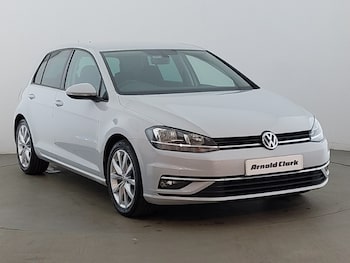 Volkswagen - Golf
