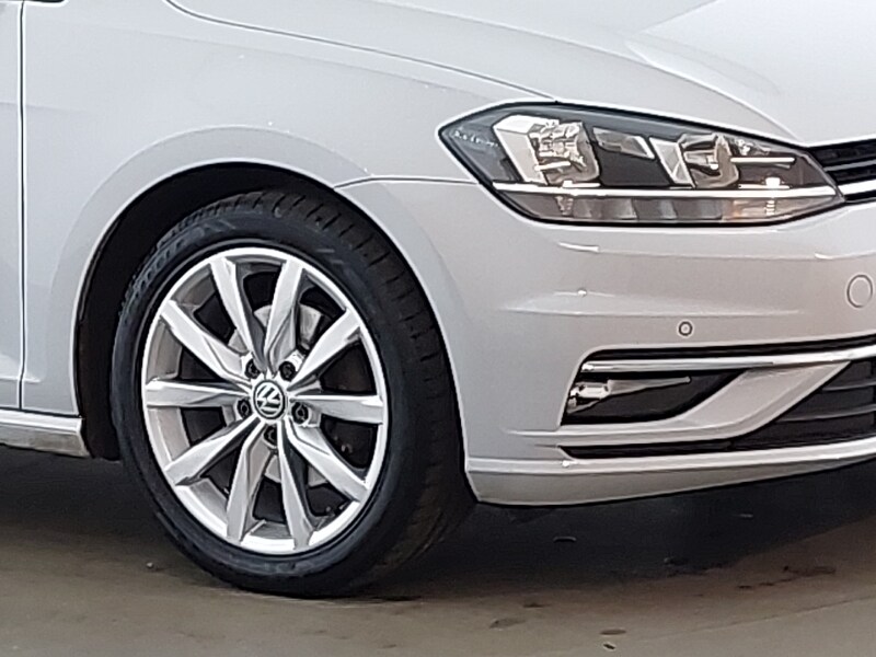 Used Volkswagen Golf 2018 for sale - 76358966: Photo 9