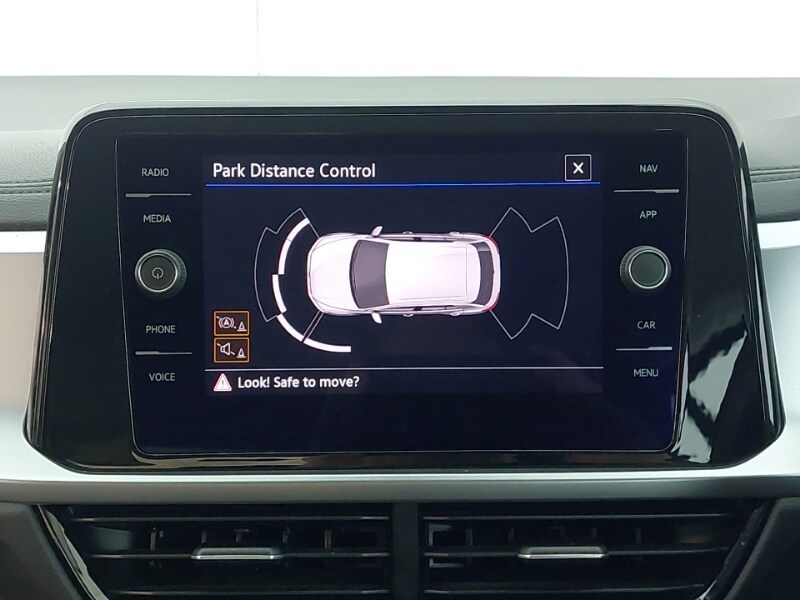 Used Volkswagen T-Roc 2023 for sale - 77338540: Photo 11