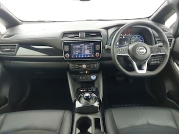 Used Nissan Leaf 2022 for sale - 77585324: Photo