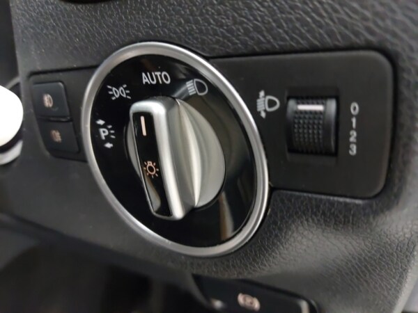Used Mercedes-Benz GLA 2017 for sale - 76282074: Photo 13