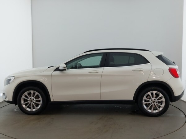 Used Mercedes-Benz GLA 2017 for sale - 76282074: Photo 4