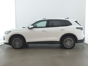 Used Volkswagen Tiguan 2024 for sale - 75413619: Photo