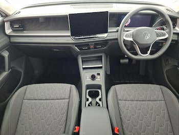 Used Volkswagen Touran 2026 for sale - 79131130: Photo