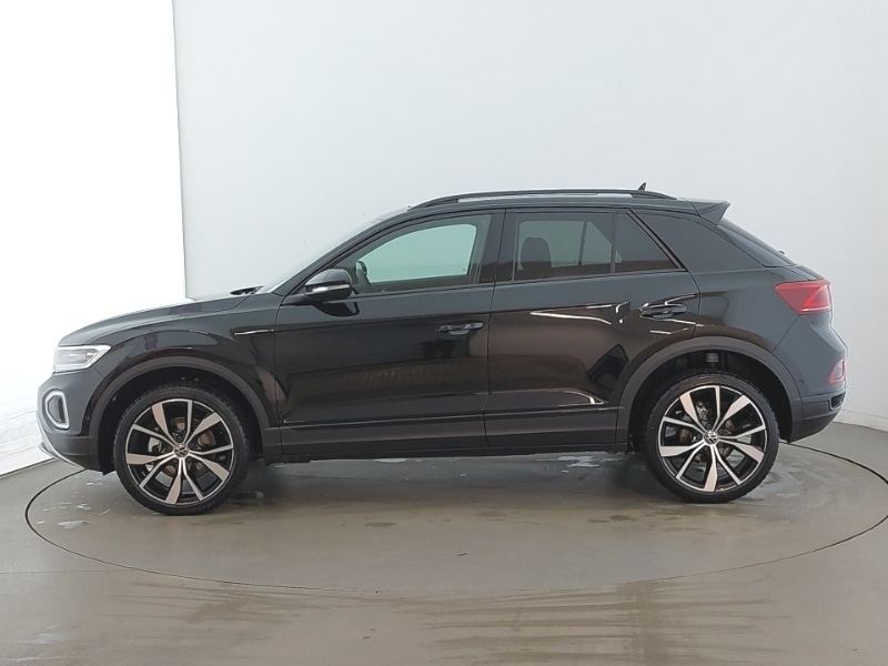 Used Volkswagen T-Roc 2025 for sale - 77228657: Photo 4