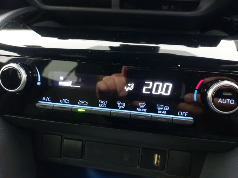 Used Toyota Yaris Cross 2022 for sale - 77085829: Photo 11