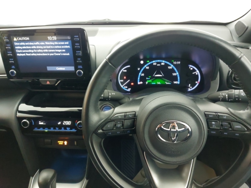 Used Toyota Yaris Cross 2022 for sale - 77085829: Photo 2