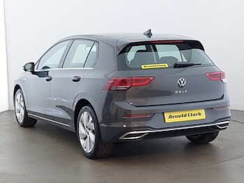 Used Volkswagen Golf 2024 for sale - 75205008: Photo