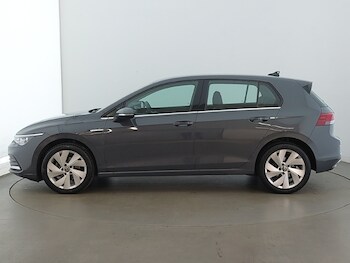 Used Volkswagen Golf 2024 for sale - 75205008: Photo