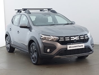 Used Dacia Sandero Stepway 2024 for sale - 78424917: Photo