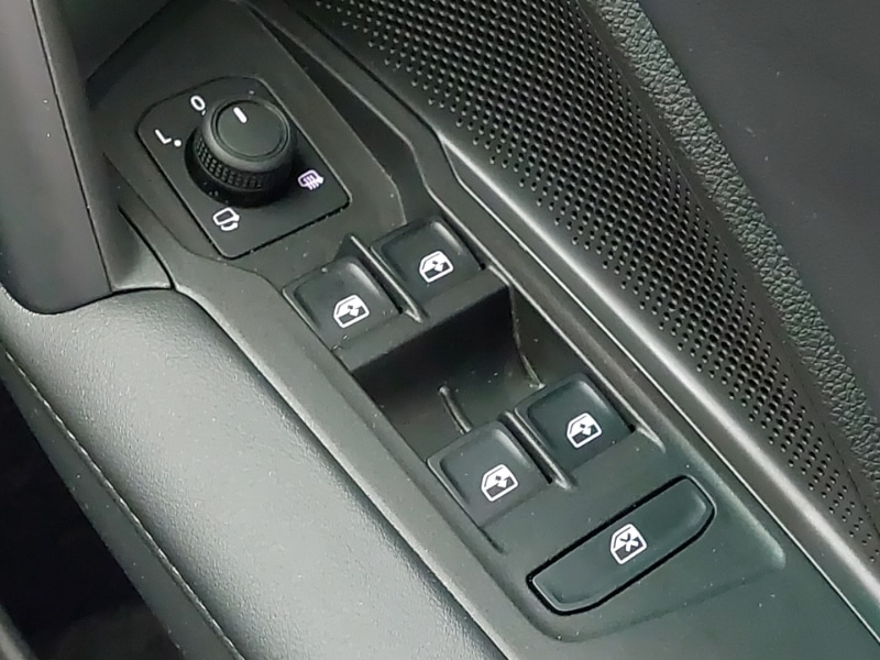 Used Volkswagen Tiguan 2024 for sale - 77108071: Photo 19