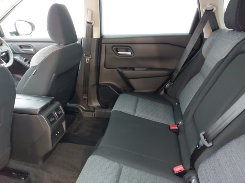 Used Nissan X-Trail 2025 for sale - 77105303: Photo 6